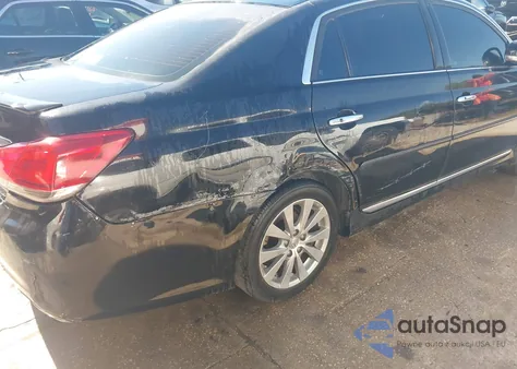 2011 Toyota Avalon Limited из США, поврежденный, VIN 4T1BK3DB2BU429017